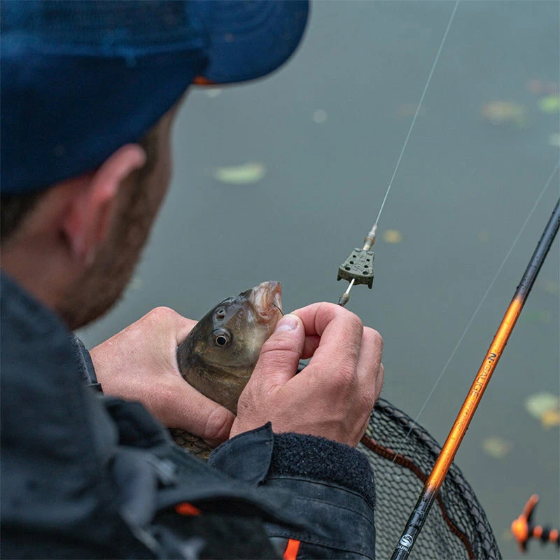 Guru Hybrid Inline Pellet Feeders